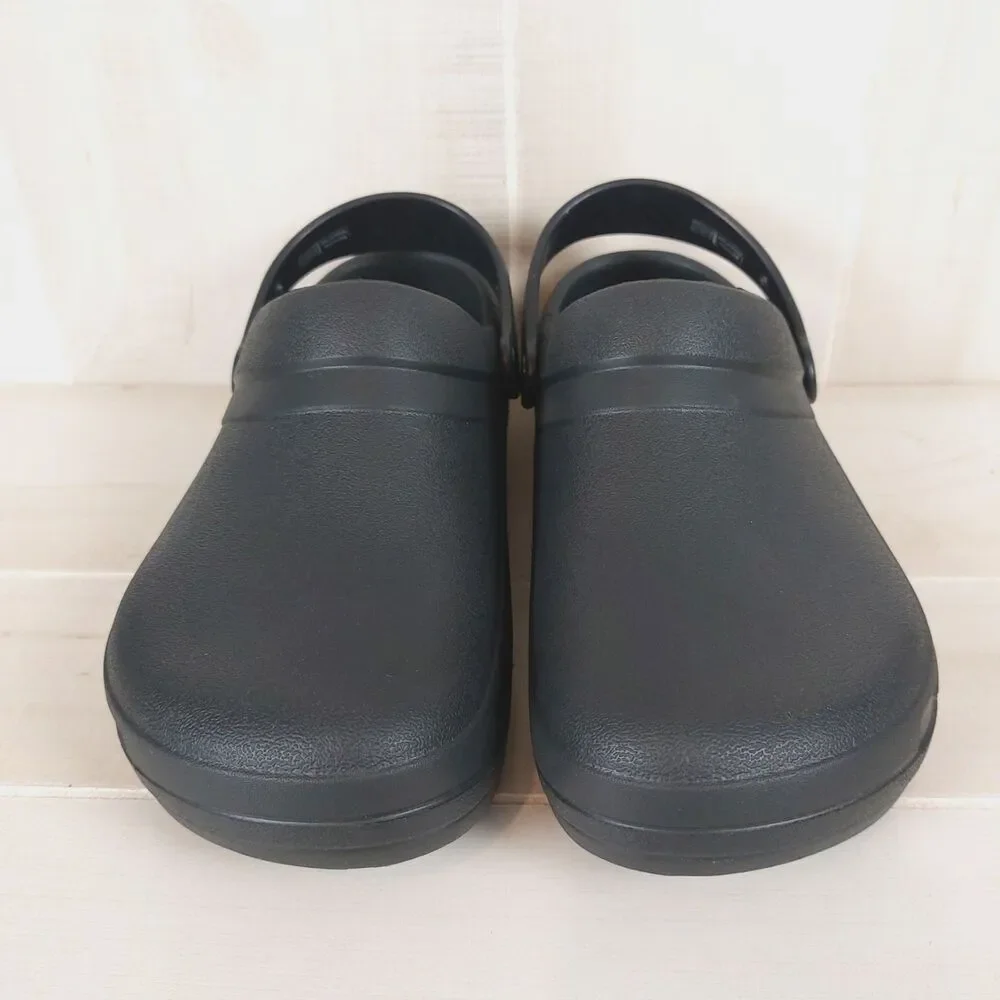 CROCS specialist ii